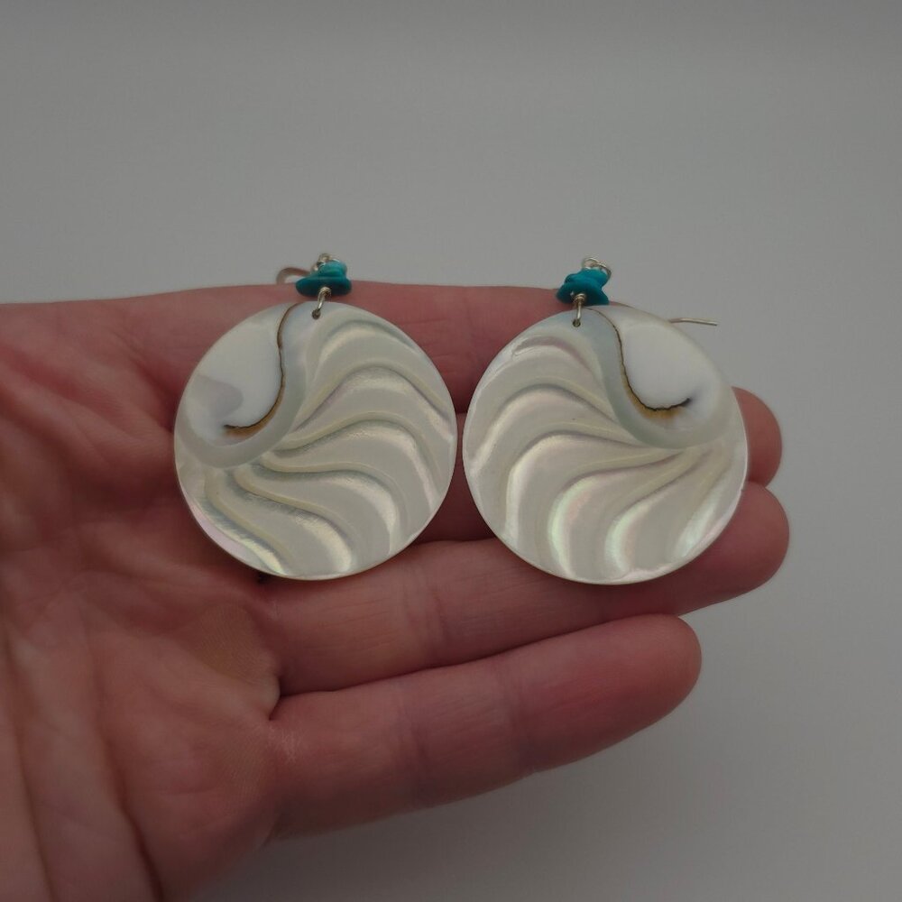925 Sterling Silver Beautiful Swirling Carved Large Shell Dangle Earrings